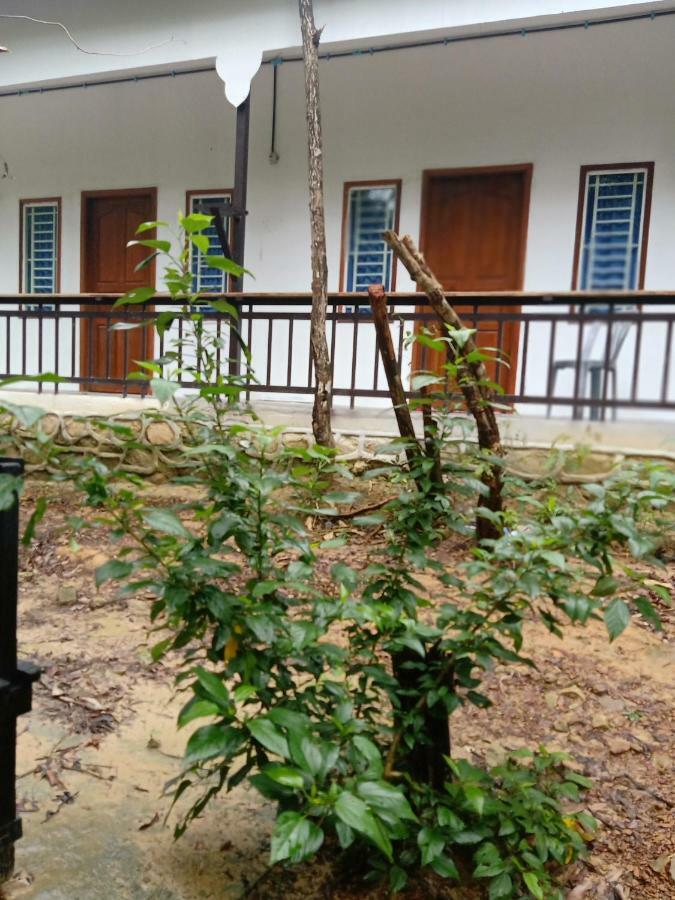 Bunna'S Jungle Hostel Kaoh Touch Exterior photo