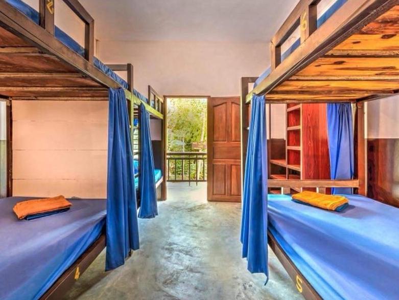 Bunna'S Jungle Hostel Kaoh Touch Exterior photo